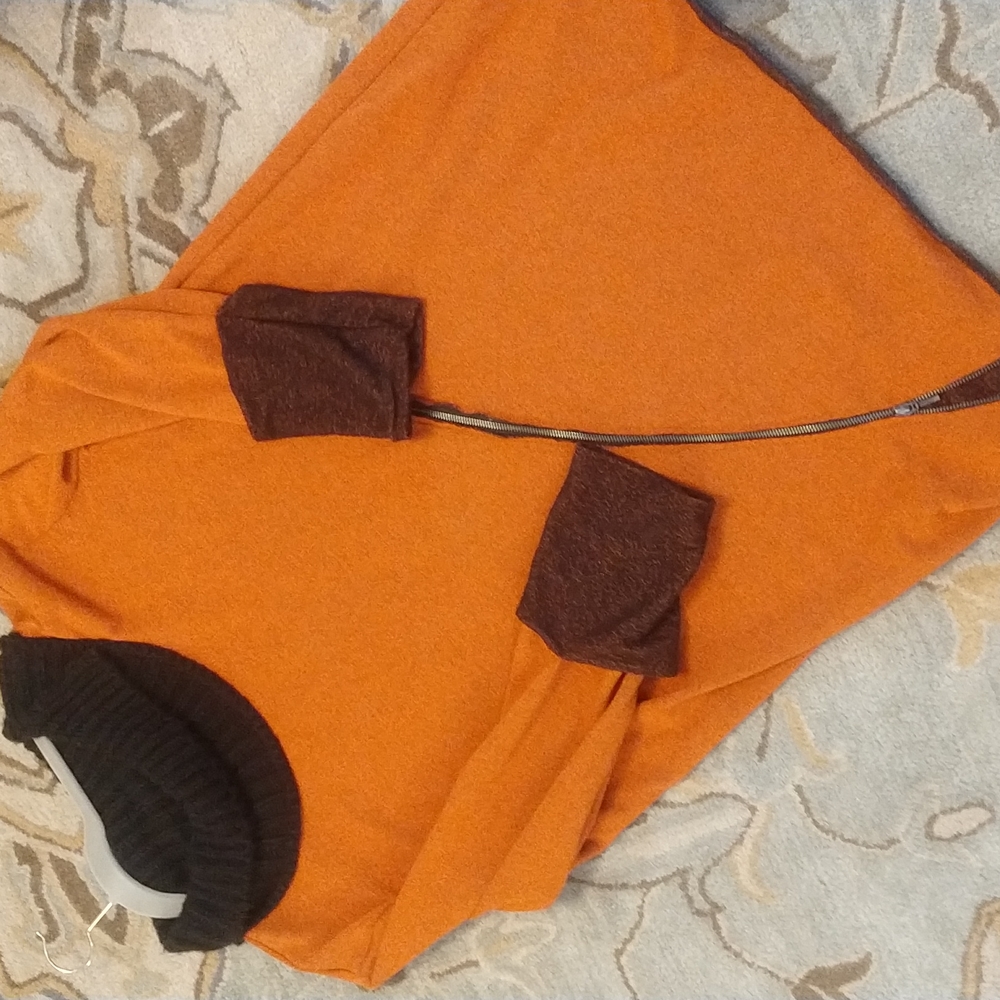 Kedziorek zip detail tunic